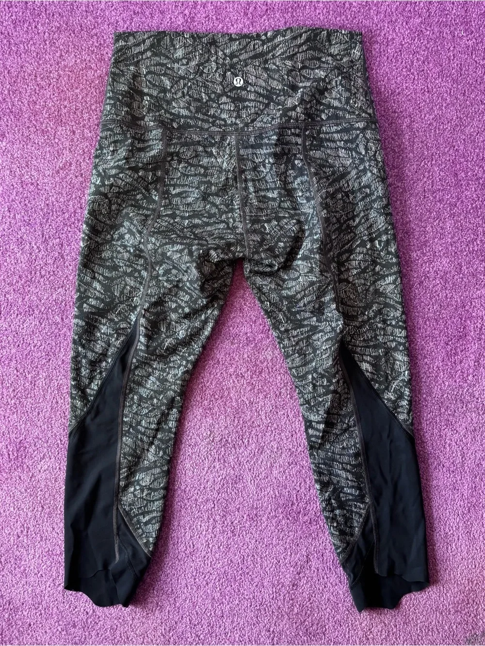 lululemon athletica Gray & Black Patterned High-Rise Leggings